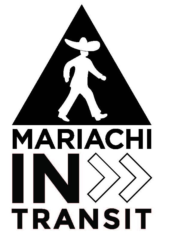 Mariachi con contrabajo en la calle